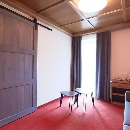 Hotel BLIZZ Finkenberg Buitenkant foto